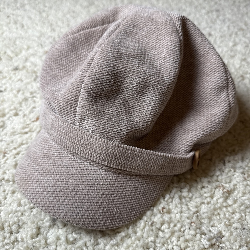 David and Young Woven Newsboy Cap in Tan